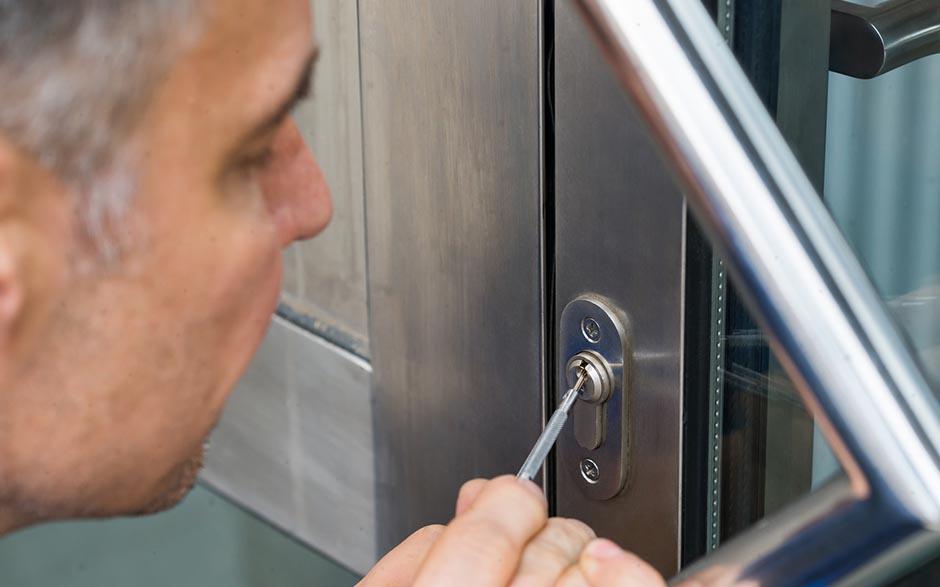 ouvrir une porte avec une radio Paris 10